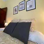 Luis Morote 2-a Apartment *
