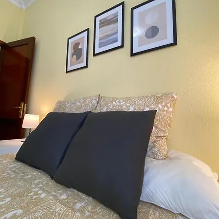 Luis Morote 2-a Apartment *